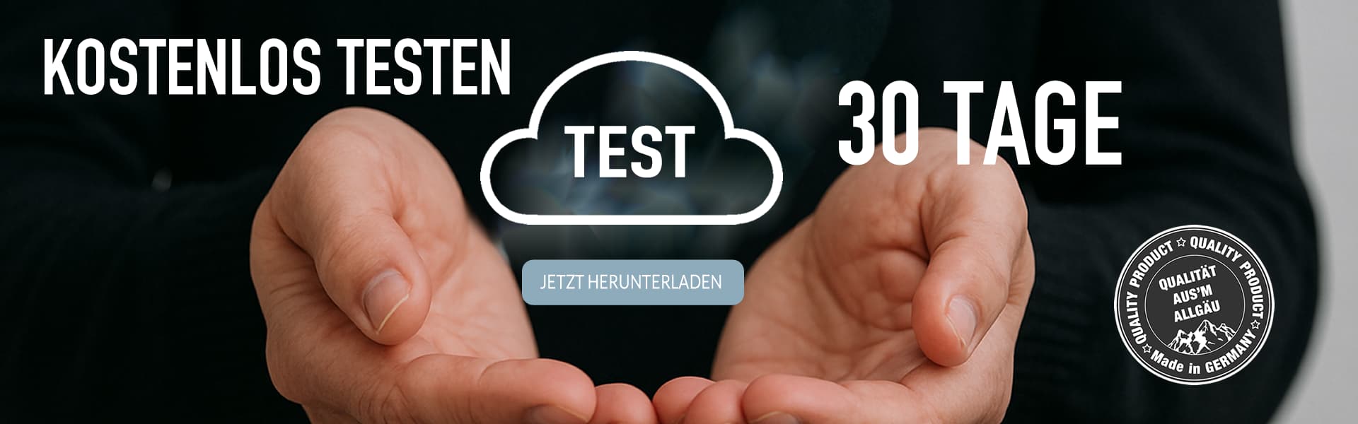 Zwei Hände halten eine virtuelle Wolke mit dem Wort Test